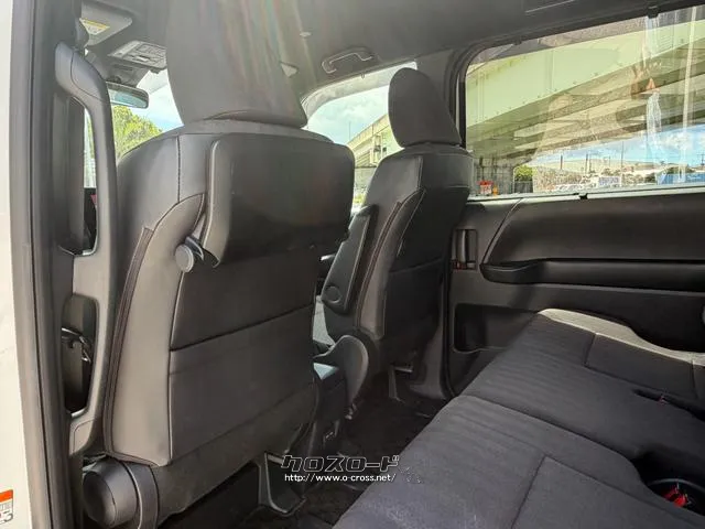 レンタアップ車徹底売り尽くしセール!ナビ・ETC・バックカメラ付で装備充実。愛車の買取査定、委託販売なども行ってます〜♪中古車買うなら西崎総合運動公園向かいのネクサスレンタカーへ。 トヨタ ノア