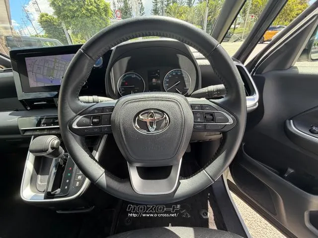 レンタアップ車徹底売り尽くしセール!ナビ・ETC・バックカメラ付で装備充実。愛車の買取査定、委託販売なども行ってます〜♪中古車買うなら西崎総合運動公園向かいのネクサスレンタカーへ。 トヨタ ノア