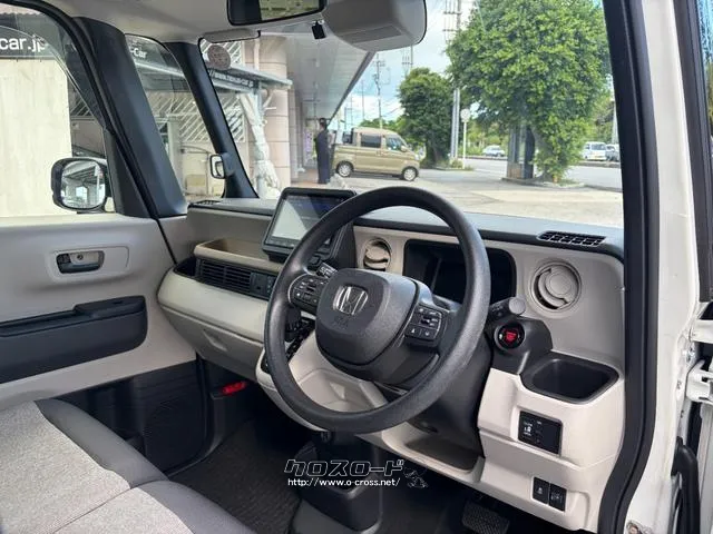 レンタアップ車徹底売り尽くしセール!ナビ・ETC・バックカメラ付で装備充実。愛車の買取査定、委託販売なども行ってます〜♪中古車買うなら西崎総合運動公園向かいのネクサスレンタカーへ。 ホンダ N-BOX