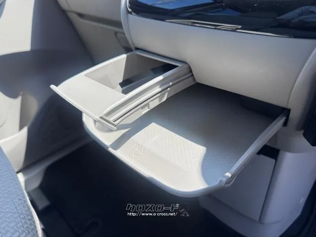 レンタアップ車徹底売り尽くしセール!ナビ・ETC・バックカメラ付で装備充実。愛車の買取査定、委託販売なども行ってます〜♪中古車買うなら西崎総合運動公園向かいのネクサスレンタカーへ。 日産 ルークス