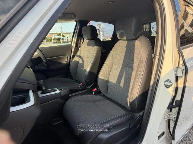 レンタアップ車徹底売り尽くしセール!ナビ・ETC・バックカメラ付で装備充実。愛車の買取査定、委託販売なども行ってます〜♪中古車買うなら西崎総合運動公園向かいのネクサスレンタカーへ。 ホンダ フィット