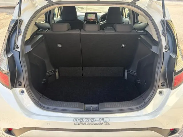 レンタアップ車徹底売り尽くしセール!ナビ・ETC・バックカメラ付で装備充実。愛車の買取査定、委託販売なども行ってます〜♪中古車買うなら西崎総合運動公園向かいのネクサスレンタカーへ。 トヨタ アクア