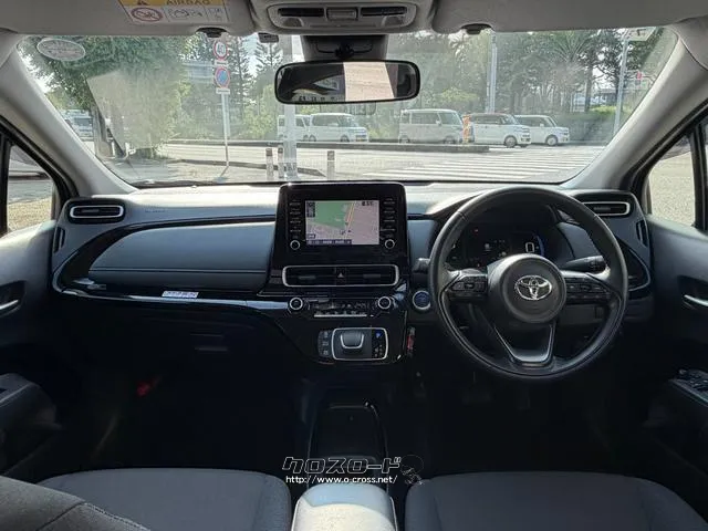 レンタアップ車徹底売り尽くしセール!ナビ・ETC・バックカメラ付で装備充実。愛車の買取査定、委託販売なども行ってます〜♪中古車買うなら西崎総合運動公園向かいのネクサスレンタカーへ。 トヨタ アクア