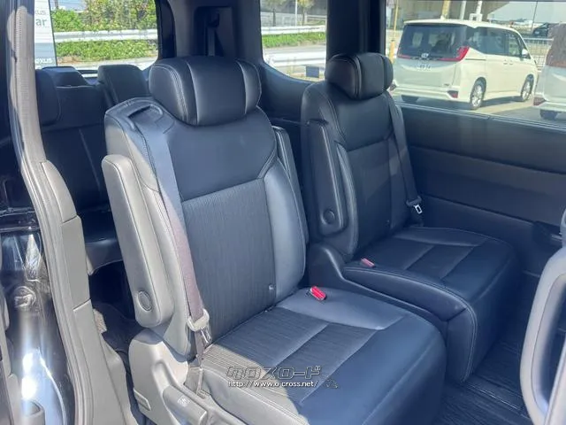レンタアップ車徹底売り尽くしセール!ナビ・ETC・バックカメラ付で装備充実。愛車の買取査定、委託販売なども行ってます〜♪中古車買うなら西崎総合運動公園向かいのネクサスレンタカーへ。 ホンダ ステップワゴン