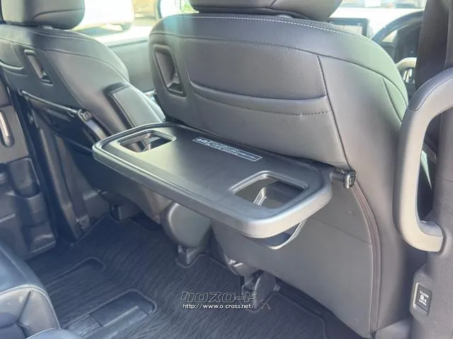 レンタアップ車徹底売り尽くしセール!ナビ・ETC・バックカメラ付で装備充実。愛車の買取査定、委託販売なども行ってます〜♪中古車買うなら西崎総合運動公園向かいのネクサスレンタカーへ。 ホンダ ステップワゴン
