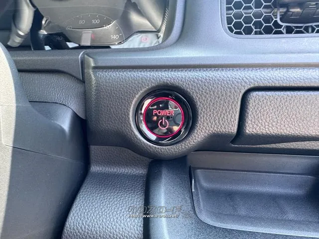 レンタアップ車徹底売り尽くしセール!ナビ・ETC・バックカメラ付で装備充実。愛車の買取査定、委託販売なども行ってます〜♪中古車買うなら西崎総合運動公園向かいのネクサスレンタカーへ。 ホンダ ステップワゴン