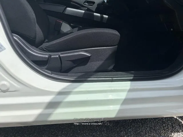 レンタアップ車徹底売り尽くしセール!ナビ・ETC・バックカメラ付で装備充実。愛車の買取査定、委託販売なども行ってます〜♪中古車買うなら西崎総合運動公園向かいのネクサスレンタカーへ。 日産 ノート