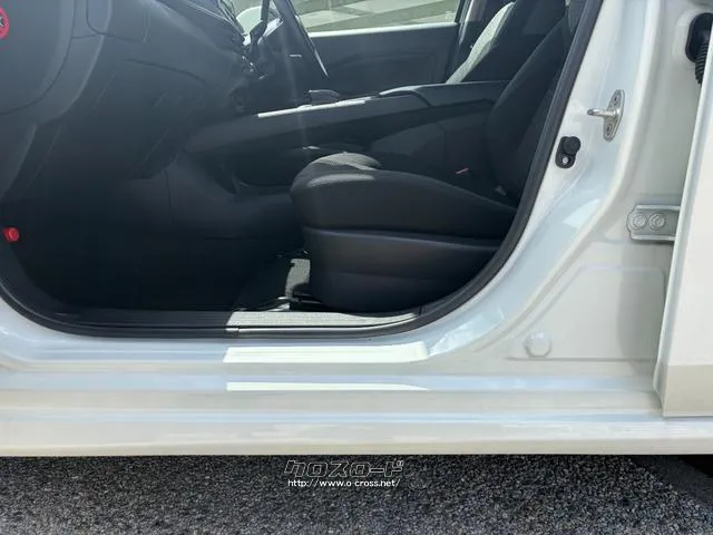 レンタアップ車徹底売り尽くしセール!ナビ・ETC・バックカメラ付で装備充実。愛車の買取査定、委託販売なども行ってます〜♪中古車買うなら西崎総合運動公園向かいのネクサスレンタカーへ。 日産 ノート