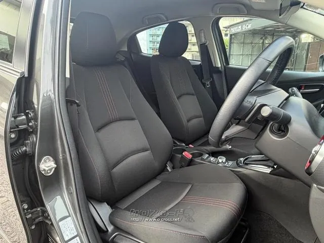 マツダ MAZDA2