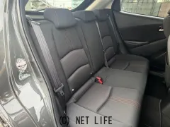 マツダ MAZDA2