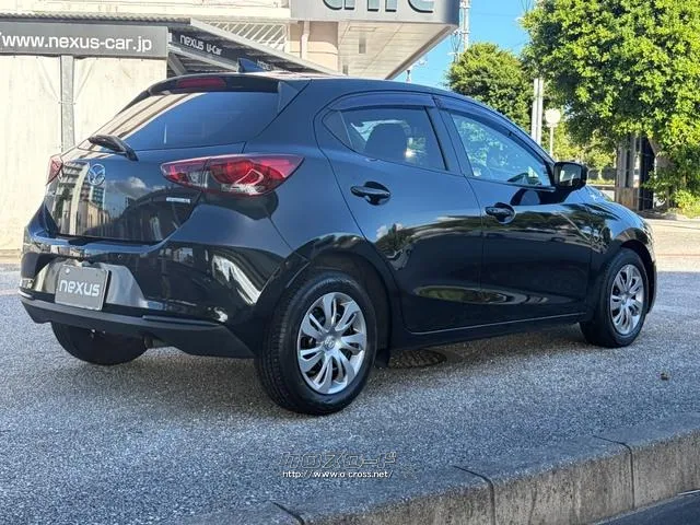 マツダ MAZDA2