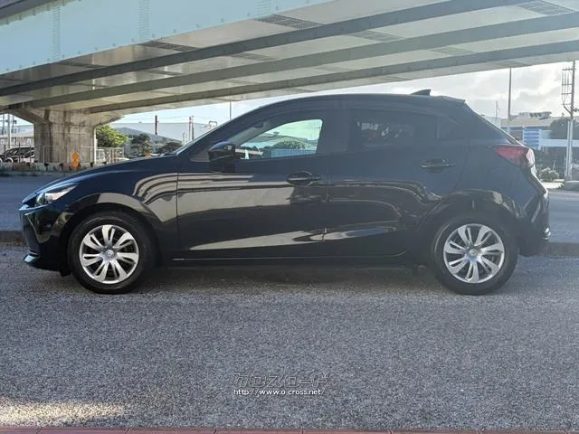 マツダ MAZDA2