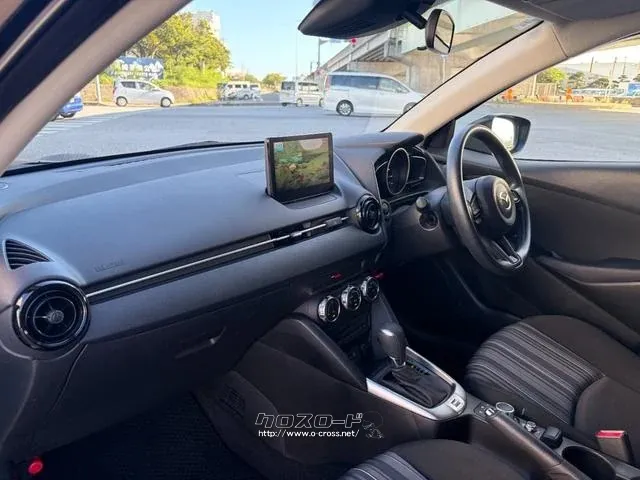 マツダ MAZDA2