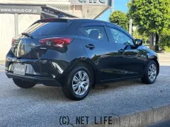 マツダ MAZDA2