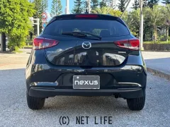 マツダ MAZDA2