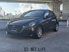マツダ MAZDA2