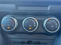 マツダ MAZDA2