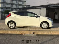 トヨタ アクア