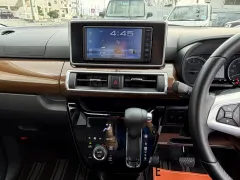 ダイハツ キャスト