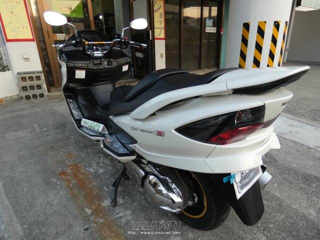 真っ白ヤマハスカイウェイブ250 44j スズキ スカイウェイブ250 タイプS (BA-CJ44A)・白・250cc・バイク