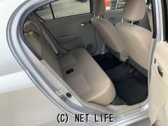 ダイハツ ミライース