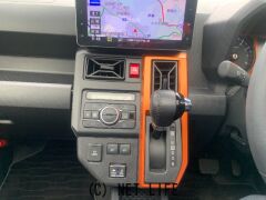 ダイハツ タフト