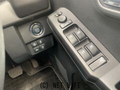 ダイハツ タフト