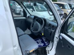 ダイハツ ハイゼットカーゴ