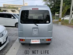 ダイハツ ハイゼットカーゴ