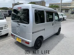 ダイハツ ハイゼットカーゴ