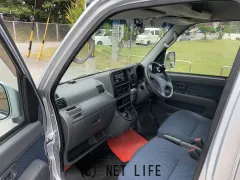 ダイハツ ハイゼットカーゴ