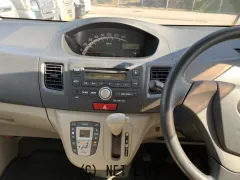 ダイハツ ムーヴ