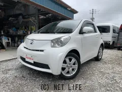 トヨタ iQ