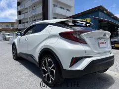 トヨタ C-HR
