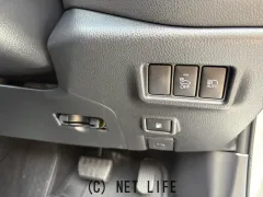 トヨタ C-HR
