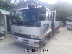 UDトラックス コンドル