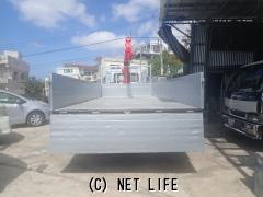 UDトラックス コンドル