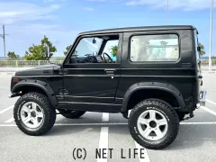 スズキ ジムニー