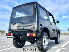 スズキ ジムニー