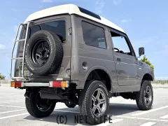 スズキ ジムニー