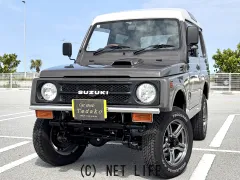 スズキ ジムニー