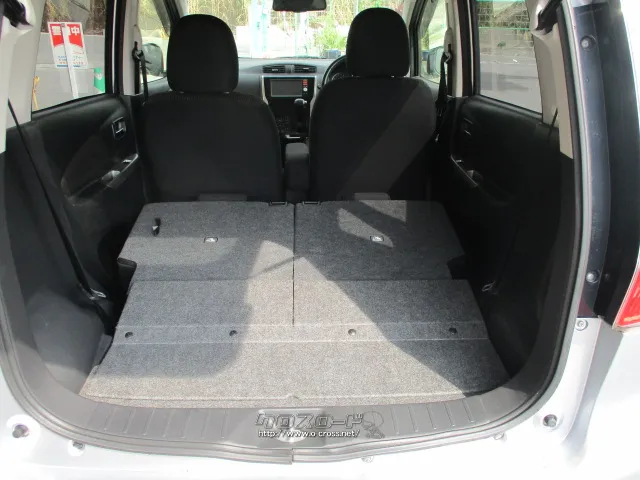 リアシートを倒せば荷物もたくさん入ります!! 日産 デイズ