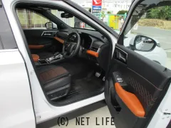 三菱 アウトランダー