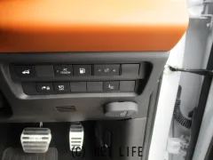 三菱 アウトランダー