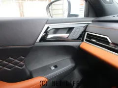 三菱 アウトランダー