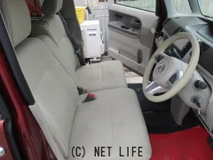 ダイハツ ムーヴ