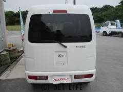 ダイハツ ハイゼットカーゴ
