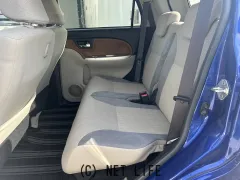 ダイハツ キャスト