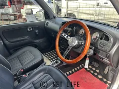 ダイハツ ミラジーノ