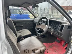 日産 ダットサン